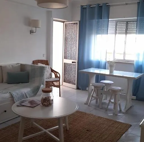 Fuzeta Beach Holiday Apartment